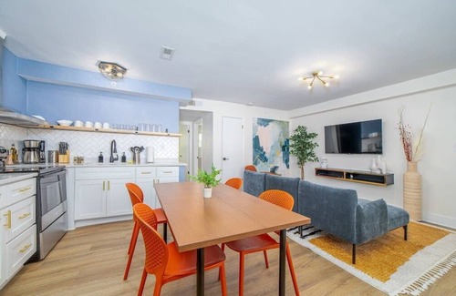 East Ocean View Apartment | Sojourn's Chic Bungalow < 10 Min. Stroll to Beach