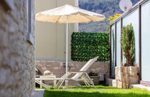 Chromonastiri Villa | Sokaki Villas, rustic ambience