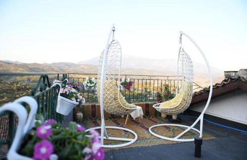 Berat Villa | Sokaku Monark