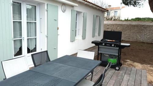 Le Bois-Plage-en-Re House | SOLÈSE Maison avec spa à 500m de la plage