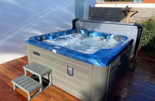 Le Bois-Plage-en-Re House | SOLÈSE Maison avec spa à 500m de la plage