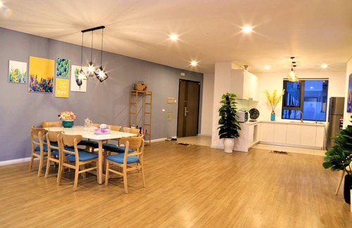 Hanoi Condo | Sol 5 luxurios central big group pool