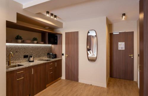 Saint-Mande Apartment | Sol hotel St Mande - 2 personnes - 20