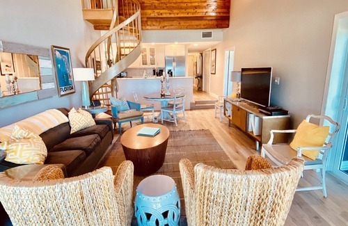 Indian Shores Condo | Sol-Mate - Watch the Sun Set on the Gulf From Your Private Rooftop!