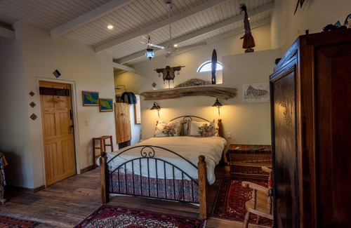 Lagun House | Sol Patch Lagun: a seaside guest house in the sleepy Caribbean village of Lagun.