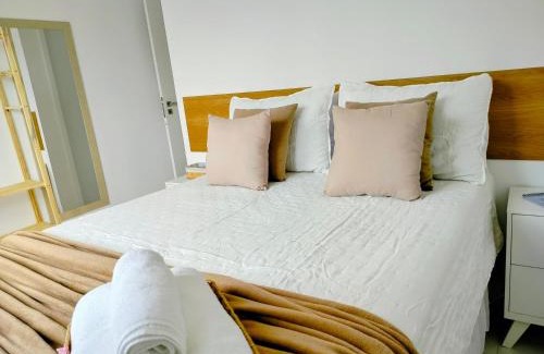Aruanda Apartment | Sol Prime Aracaju - 2 quartos com ar - vista piscina - a 6 minutos da praia de Aruana
