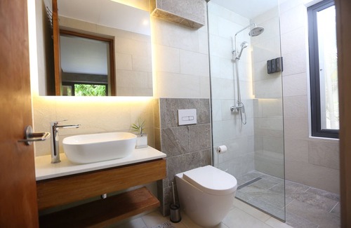 Rodney Bay Hotel | Sol Sanctum