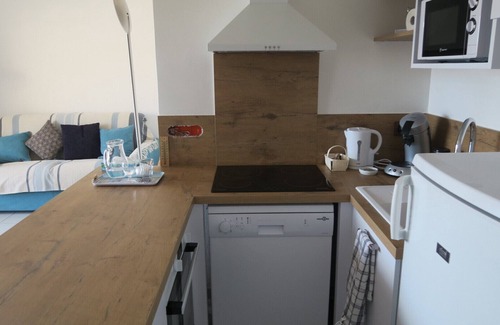 Le Grau-Du-Roi Apartment | Sol-y-Days le Mayflower, Apartment for 6 people with swimming pool