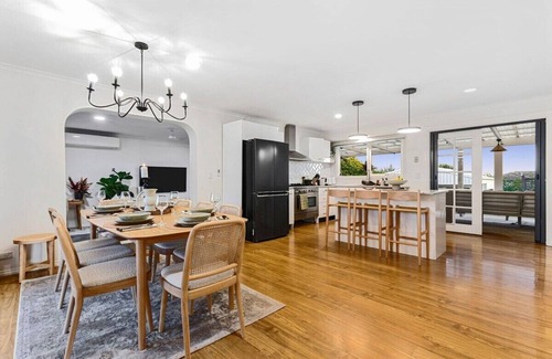 Yarra Glen House | Sol Yarra Valley Barrel Sauna & Spa - Urban List