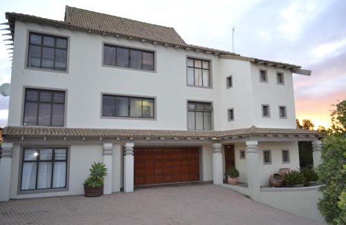 Paradise Beach Apartment | Sola Fide Self Catering Apartment
