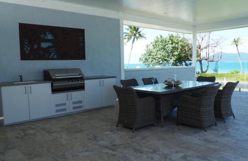 South Mission House | Solace