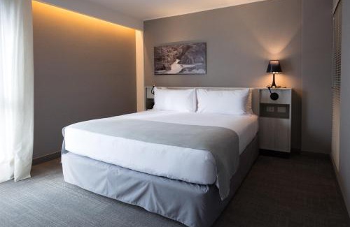 Providencia Hotel | Solace Hotel Santiago