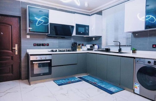 Tema House | Solace Villa