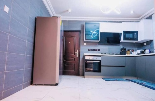 Tema House | Solace Villa