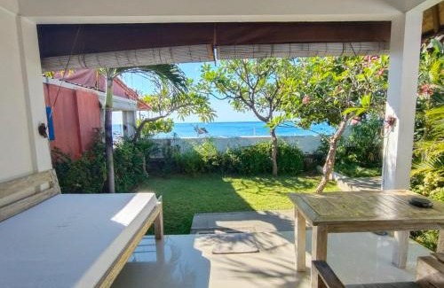 Purwakerti House | Solaluna Beach Homestay