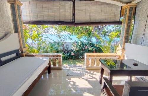 Purwakerti House | Solaluna Beach Homestay
