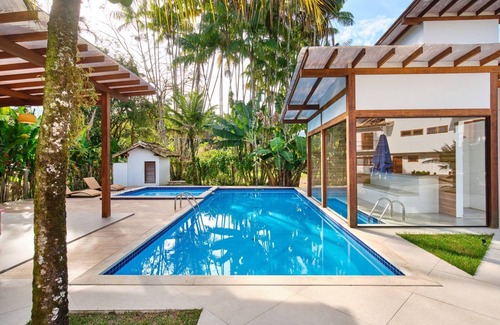 Cabore House | Solar das Andorinhas Perto do Centro, com 3 Quartos, Hidro e Piscina