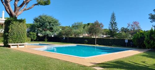 Quarteira Apartment | Solar dos Pinheiros LC 303