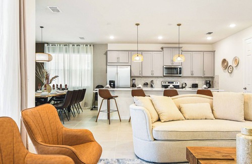 Four Corners House | Solara Resort 6br Jurassic Pool Spa Villa Disney