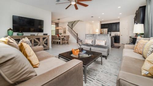Florida Central Atlantic Coast House | Solara Resort Vacation Home 5BR
