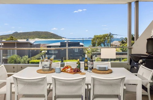 Fingal Bay Apartment | Solaris – beach and ocean views