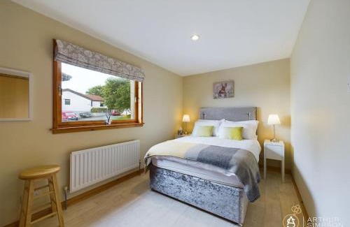 Lerwick House | Solberg - Charming two bedroom cottage in Lerwick