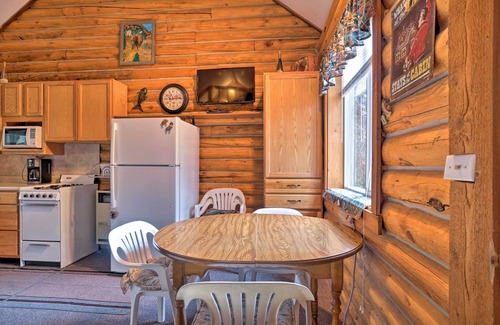Kalifornsky Cabin | Soldotna Cabin w/Essentials- 4 Mi to Fishing