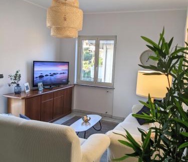 Marina di Davoli Apartment | Sole di Davoli - Three Bedroom Apartment