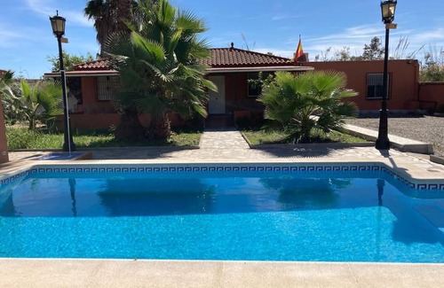 Motril House | “Soleado” Casa rural con piscina