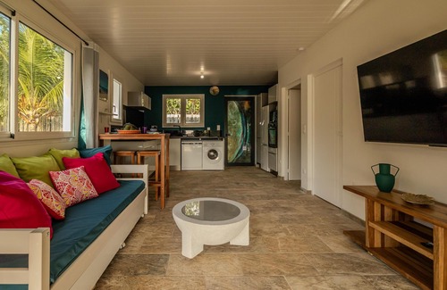 Case-Pilote House | Soleil Couchant 🌞