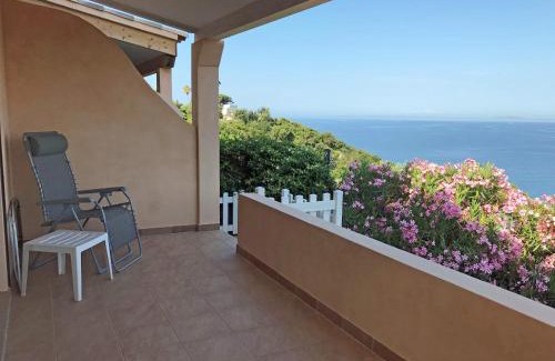 Porticcio Apartment | Soleil Topaze - 68 m2 - Terrasse - Jardinet - Transats - Vue mer panoramique sur toute la baie