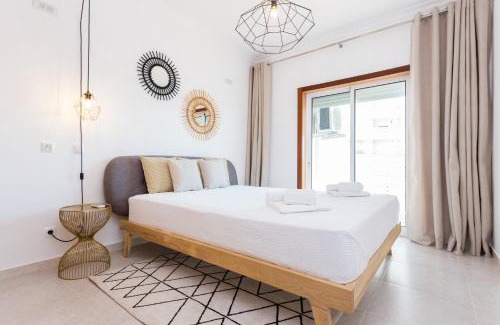 Portimao Apartment | Solemar - Pools Fast WIFI AC - Portimão