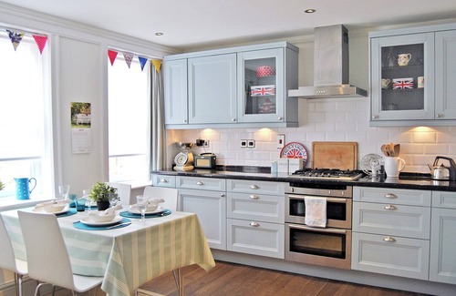 Yarmouth Cottage | Solent Cottage - PQQU