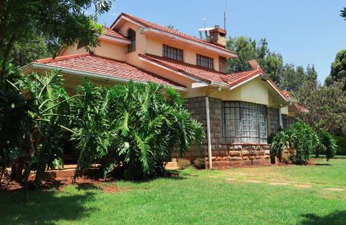 Nanyuki Bed & Breakfast | Solio Gardens Nanyuki