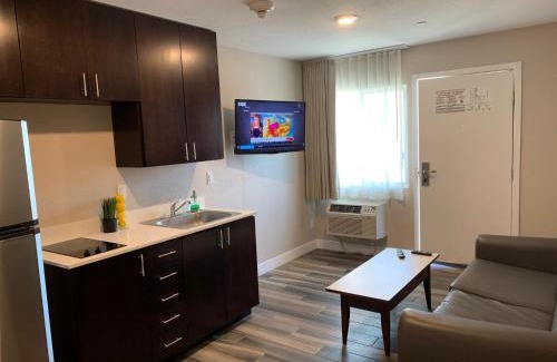Mission Hills Hotel | Solis Place in Old Town