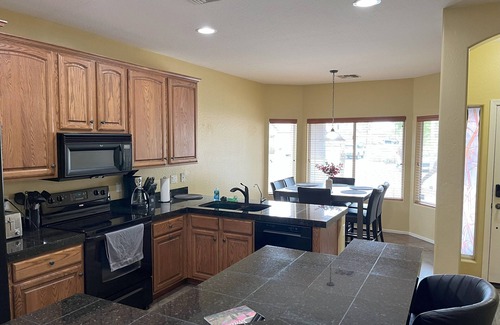 Coldwater Springs House | Solitude Haven in Avondale with Pool.3 BR 2BA, sleeps 7