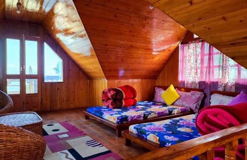 Darjeeling Apartment | Solitude in the Himalayas