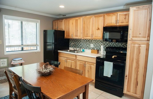 Flagstaff Apartment | Solitude in the Mountains
