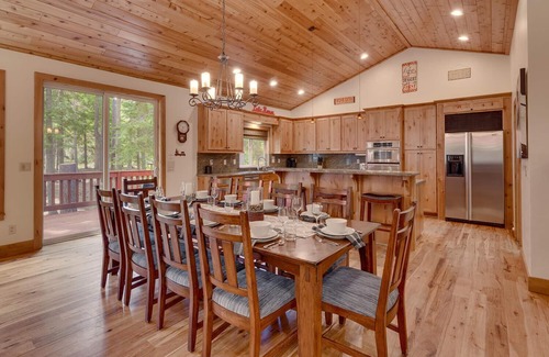 Tahoe Woods House | Solitude on the West Shore: Spacious Retreat Near Tahoe City with Hot Tub, Games