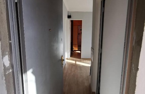 Sololaki Apartment | SoloHome, Restful Guesthouse in Old Tbilisi