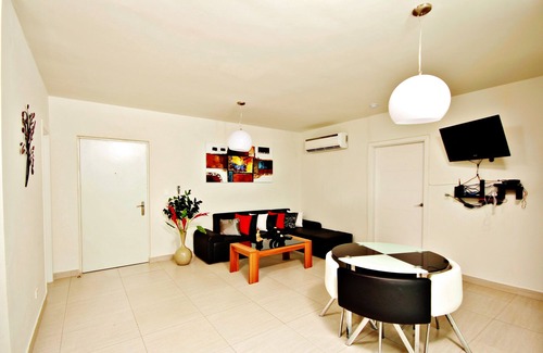 Tumba Vieja Apartment | Soloi suite in San Francisco