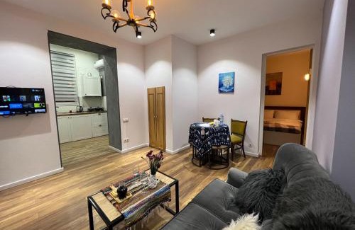 Sololaki Apartment | Sololaki 42