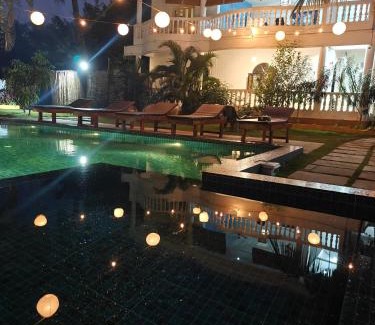 Arambol House | SOLS Backyard