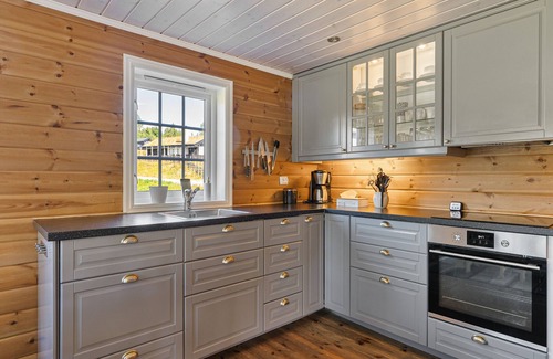 Trysil Ski Chalet | Solsiden 16B by Vacation Trysil