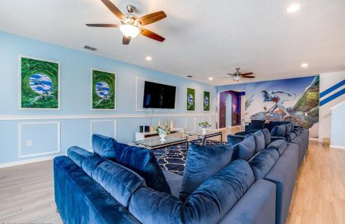 Loughman Villa | Solterra Resort 14 Bed Villa