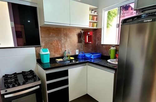 Jardim Flamboyant House | Soluar 2 bedroom house 500 m from Praia do Forte.
