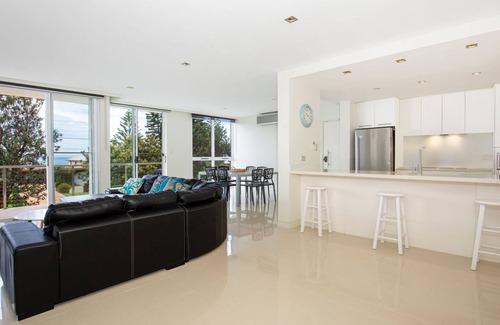Callala Beach Apartment | Solymar - Adjacent to Beach - Pet Friendly