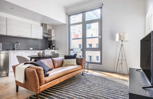 Mid-Market Apartment | Soma 1BR w Parking BBQ Lounge nr BART SFO-415
