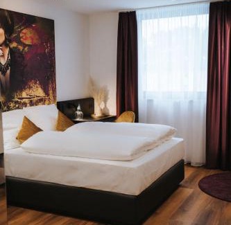 Villingen-Schwenningen Hotel | Sombea
