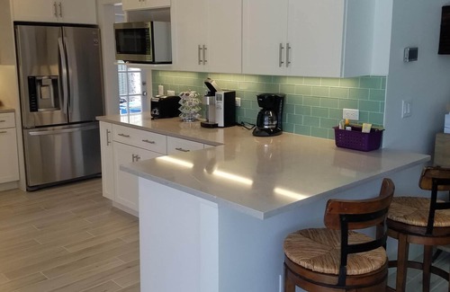 Marathon House | Sombrero Beach 2 Minute Walk! Waterfront Home, Heated Pool, Kayaks, No Stairs
